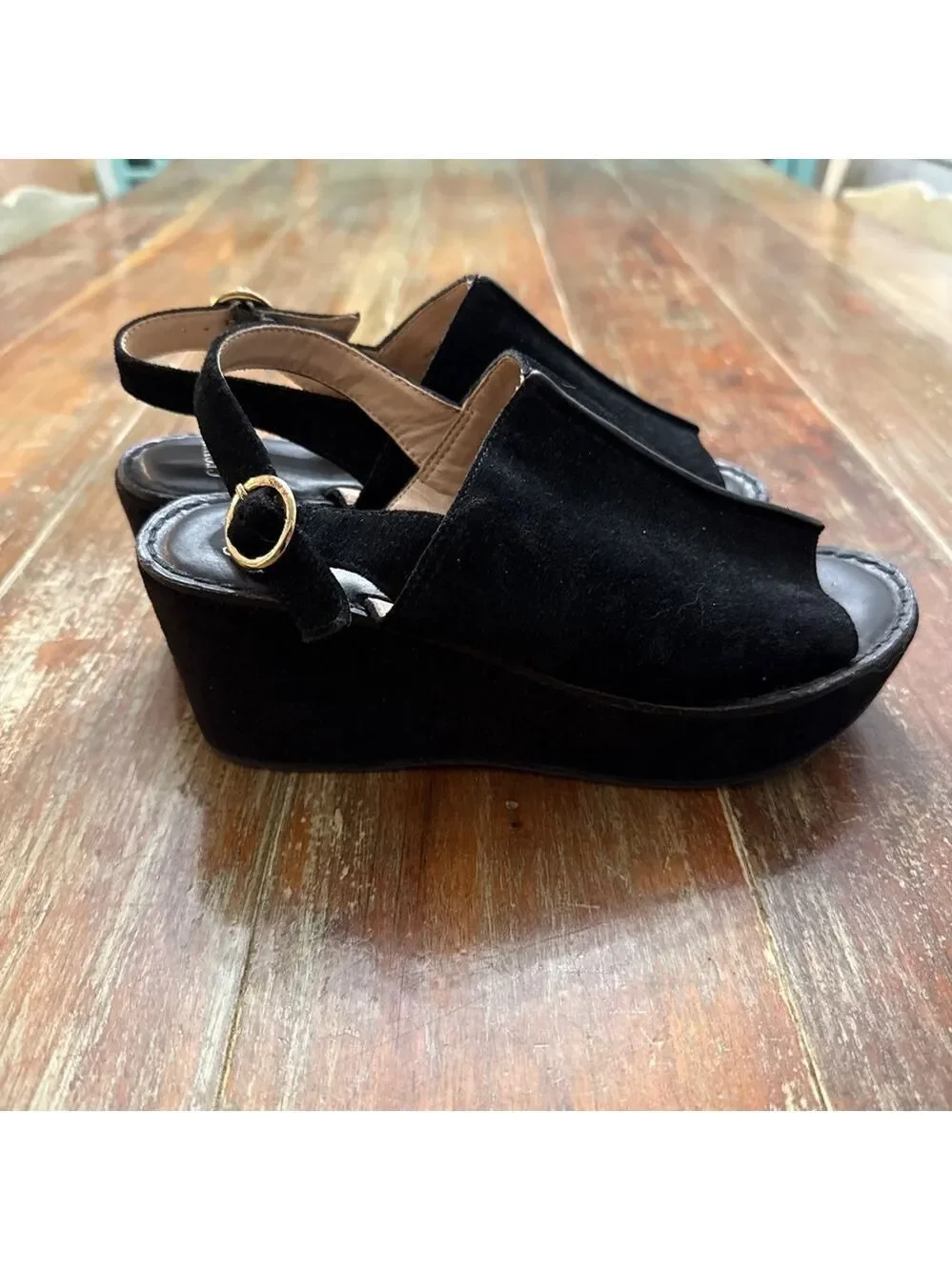 Crown & Ivy Black Suede Peep Toe Wedge Sandals Size 6